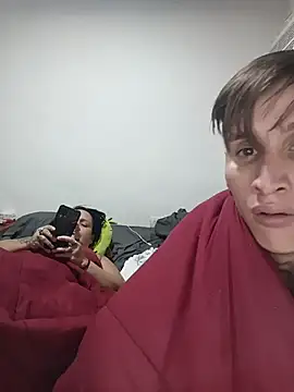 Snapshot of Milfvalesk chatting on 06.30.26 Milfvalesk online show from 06.30.26