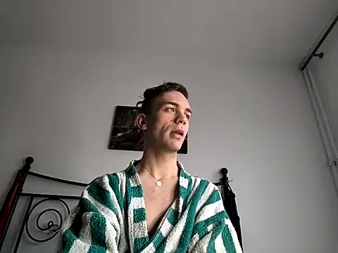 Snapshot of nickdtr chatting on 02.03.26 nickdtr online show from 02.03.26