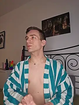 Snapshot of nickdtr chatting on 02.26.26 nickdtr online show from 02.26.26