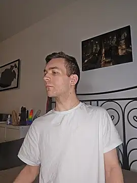 Snapshot of nickdtr chatting on 02.28.26 nickdtr online show from 02.28.26