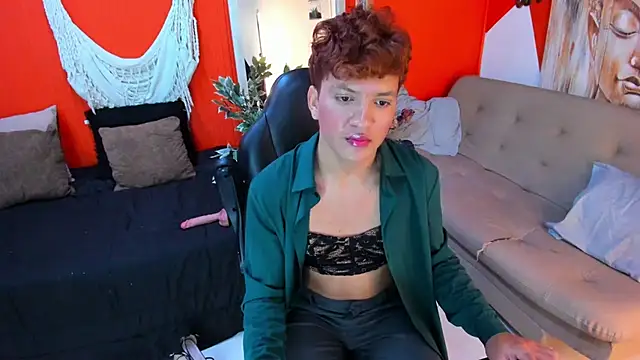 Snapshot of aslyhernandez_7 chatting on 04.18.26 aslyhernandez 7 online show from 04.18.26