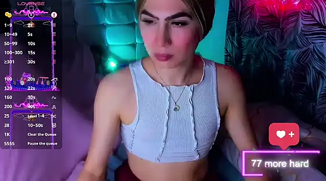 Snapshot of saskya chatting on 02.19.25 saskya online show from 02.19.25