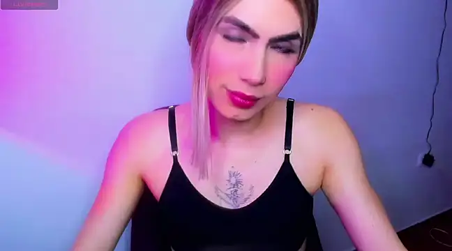 Snapshot of saskya chatting on 02.21.25 saskya online show from 02.21.25