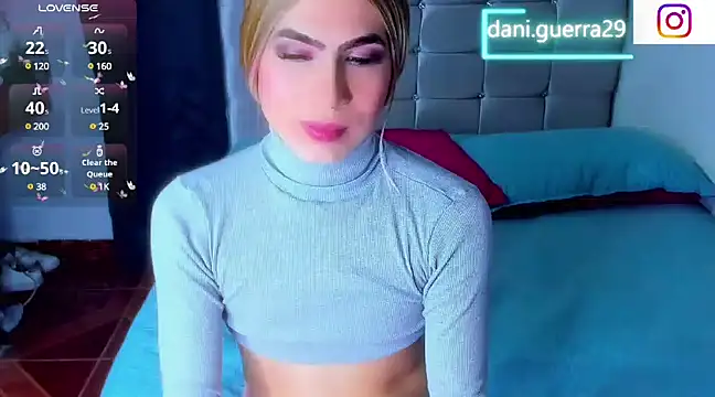 Snapshot of saskya chatting on 03.05.25 saskya online show from 03.05.25