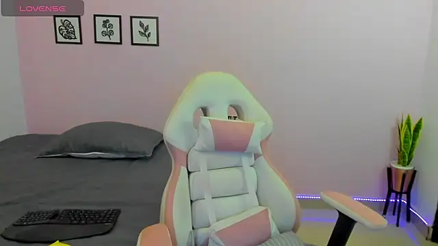 sophie pazz online show from 03.28.26