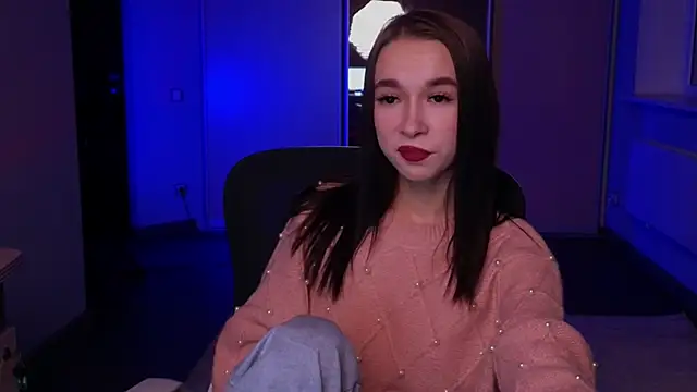 Snapshot of LilithStrangfor chatting on 12.02.25 LilithStrangfor online show from 12.02.25