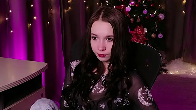 Snapshot of LilithStrangfor chatting on 01.14.26 LilithStrangfor online show from 01.14.26