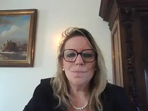 Snapshot of Silkesquirt chatting on 01.27.25 Silkesquirt online show from 01.27.25