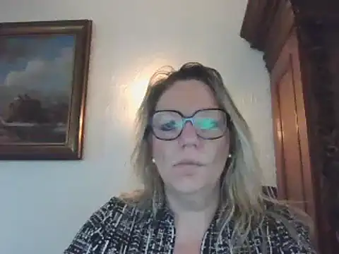 Snapshot of Silkesquirt chatting on 02.24.25 Silkesquirt online show from 02.24.25