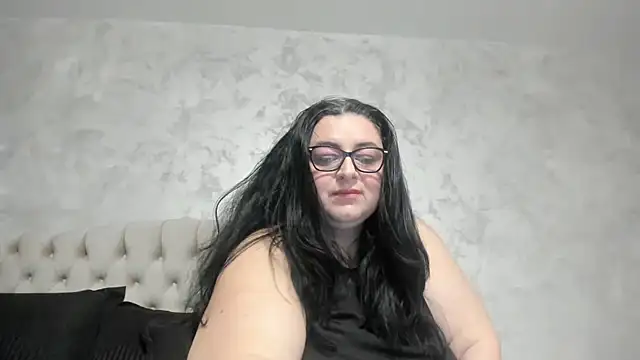 AdoreMe9 online show from 03.01.26