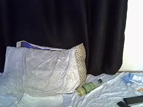 Snapshot of Melisahott chatting on 12.08.24 Melisahott online show from 12.08.24