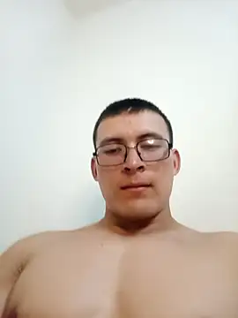 Snapshot of igor_miller20 chatting on 01.31.25 igor miller20 online show from 01.31.25