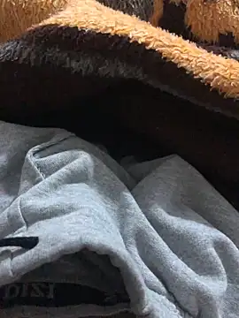 kerimyuce online show from 11.29.25