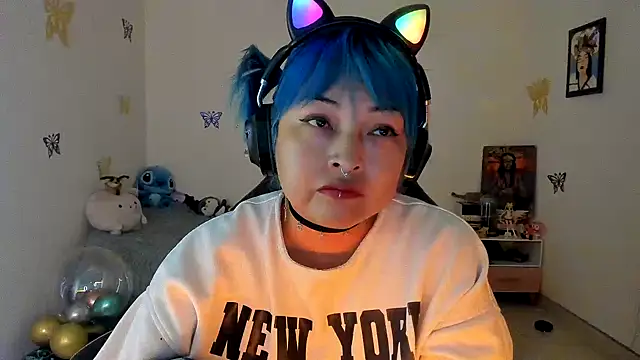 Shaddycute  online show from 09.13.25