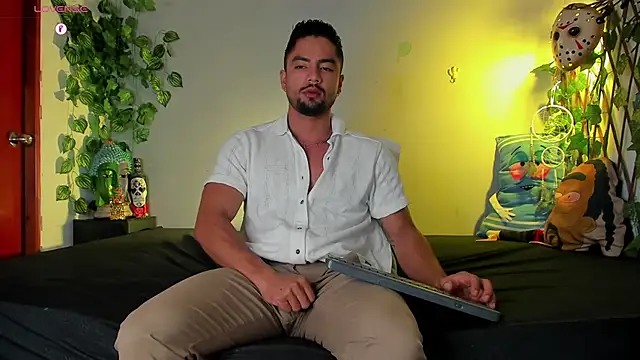 Snapshot of Jaxxon_ chatting on 01.25.25 Jaxxon online show from 01.25.25