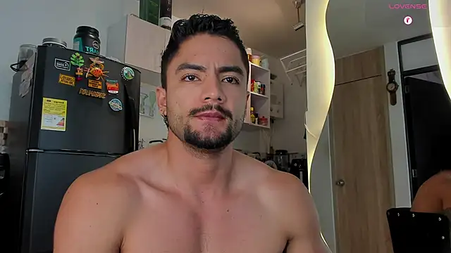 Snapshot of Jaxxon_ chatting on 03.17.25 Jaxxon online show from 03.17.25