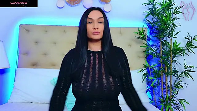 DaliyaArabian online show from 10.28.25