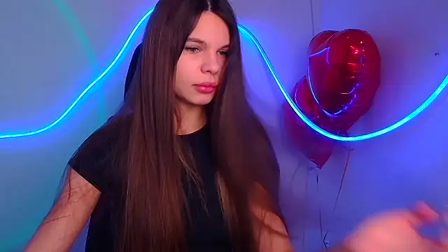 Hanna Way online show from 02.18.25