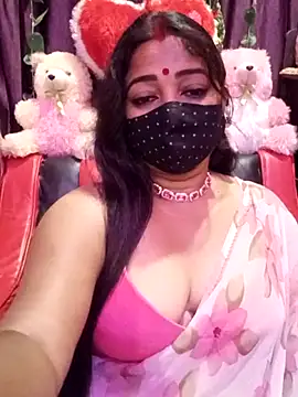 Snapshot of ella_mariya chatting on 04.16.26 ella mariya online show from 04.16.26