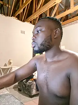 Snapshot of LaughRiotX chatting on 11.05.25 LaughRiotX online show from 11.05.25