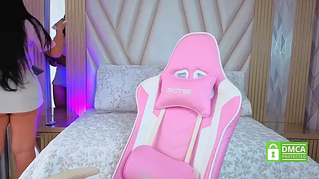 Miia harper  online show from 11.05.25