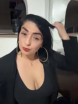 karenlennox1 online show from 04.11.26