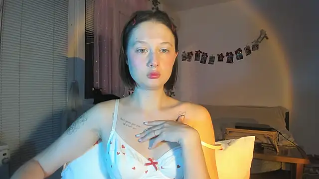 Jenny darling love online show from 12.05.25