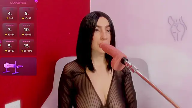 Kate bunny  online show from 03.18.25