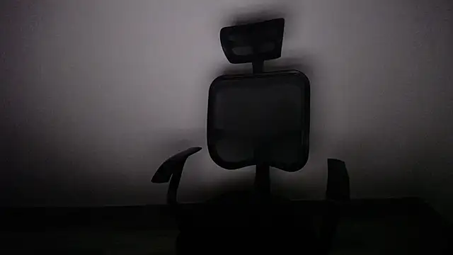 Snapshot of present_the_magic chatting on 02.27.25 present the magic online show from 02.27.25