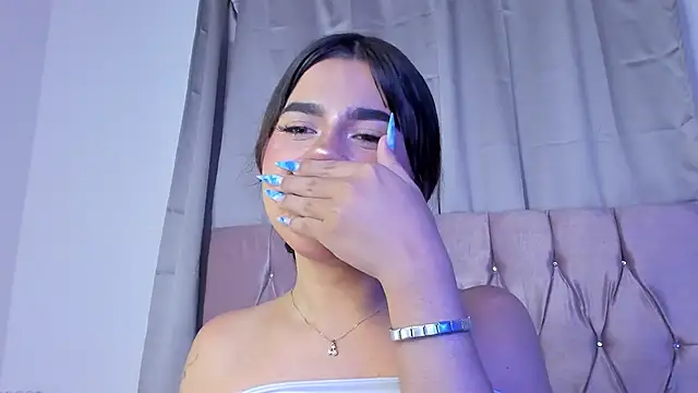 Snapshot of Ashley_piinkk_ chatting on 02.26.25 Ashley piinkk  online show from 02.26.25