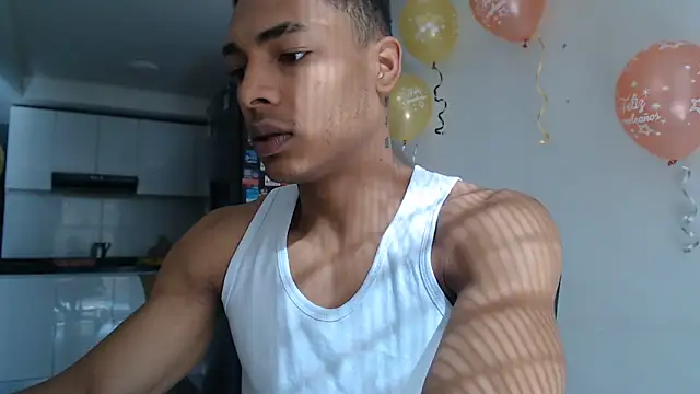 Snapshot of Jhonyblack_1 chatting on 05.24.26 Jhonyblack 1 online show from 05.24.26