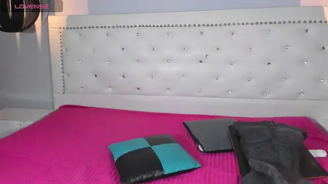 Georgis  online show from 12.09.24