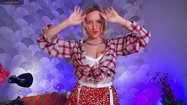 UmaTruewoman online show from 12.27.24