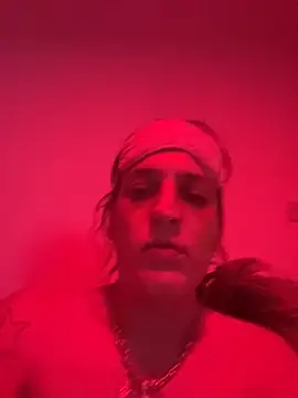 Haleytightlips1986 online show from 04.09.26