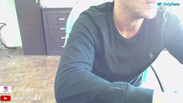 Snapshot of sexualtensionrelation chatting on 02.01.25 sexualtensionrelation online show from 02.01.25