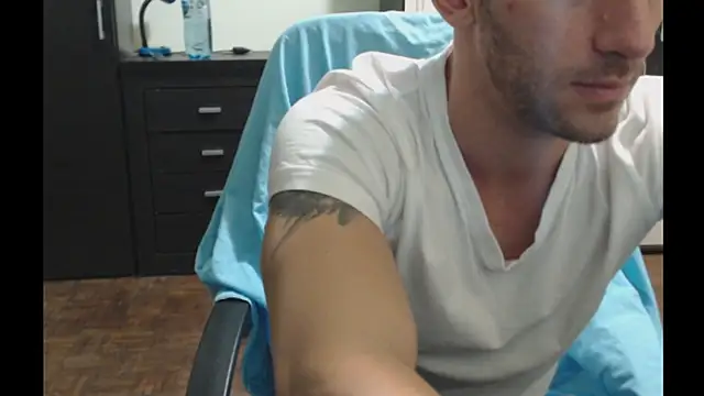 Snapshot of sexualtensionrelation chatting on 03.20.25 sexualtensionrelation online show from 03.20.25