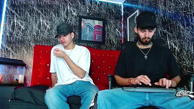 Snapshot of Brutal_Sex_Fucking chatting on 12.31.24 Brutal Sex Fucking online show from 12.31.24