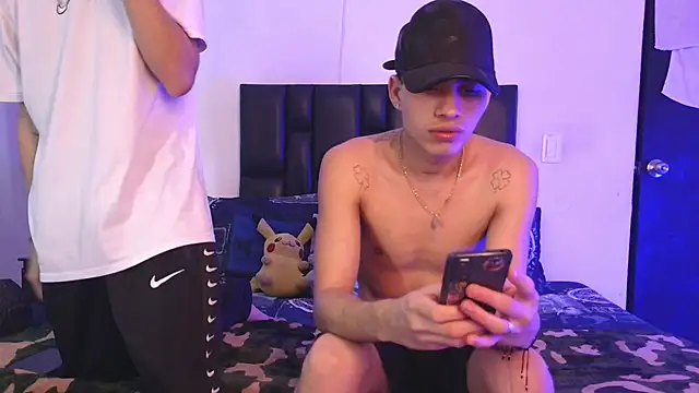 Snapshot of Brutal_Sex_Fucking chatting on 10.02.25 Brutal Sex Fucking online show from 10.02.25