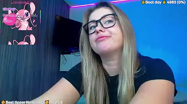 SuchCute online show from 11.30.25