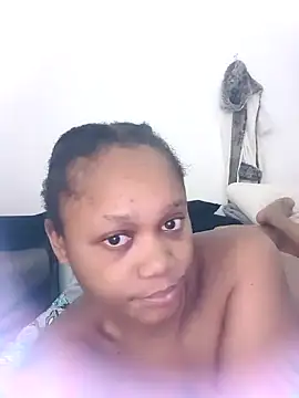 Snapshot of hot-tandy chatting on 03.17.25 hot-tandy online show from 03.17.25