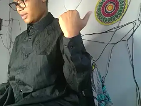 Snapshot of hot-tandy chatting on 03.20.25 hot-tandy online show from 03.20.25