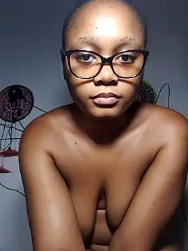 Snapshot of hot-tandy chatting on 03.21.25 hot-tandy online show from 03.21.25