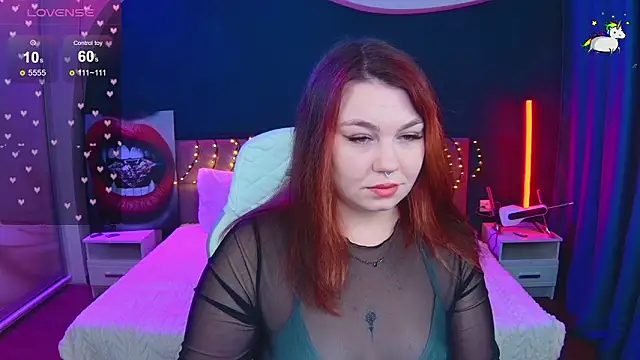 Snapshot of Lilumytrend chatting on 02.12.26 Lilumytrend online show from 02.12.26