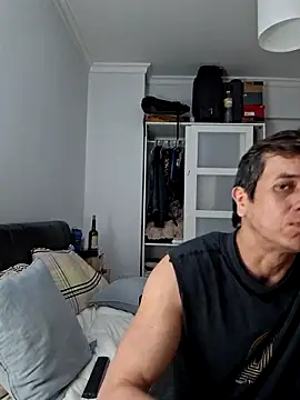 Snapshot of Tulio_maravilha12 chatting on 02.22.26 Tulio maravilha12 online show from 02.22.26