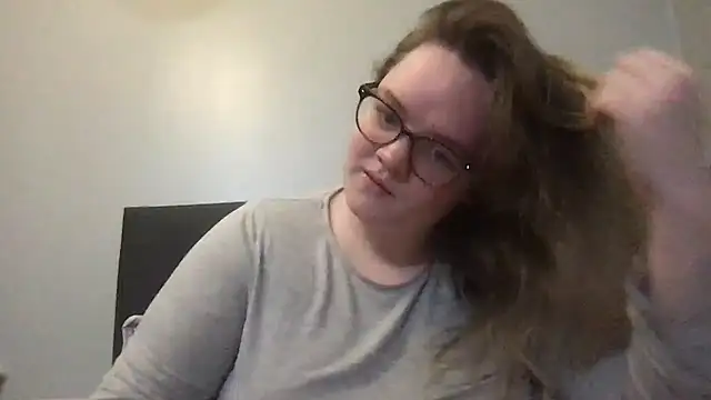 honeyyy24 online show from 12.18.25