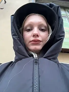 Snapshot of Milkyy_wway chatting on 02.08.26 Milkyy wway online show from 02.08.26