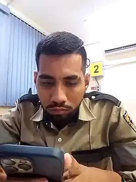 EnriquePersian197 online show from 01.15.25