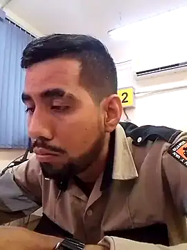 EnriquePersian197 online show from 01.16.25