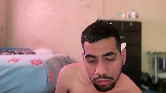 EnriquePersian197 online show from 01.17.25