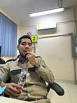 EnriquePersian197 online show from 02.05.25